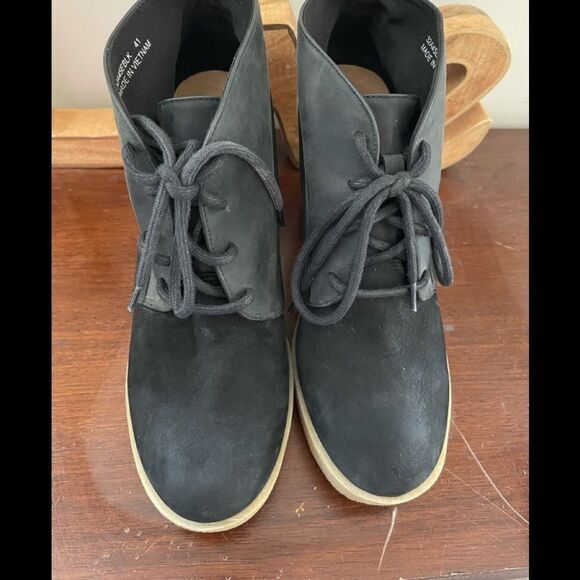 𝅺TOPSHOP black ankle boots - Picture 4 of 9